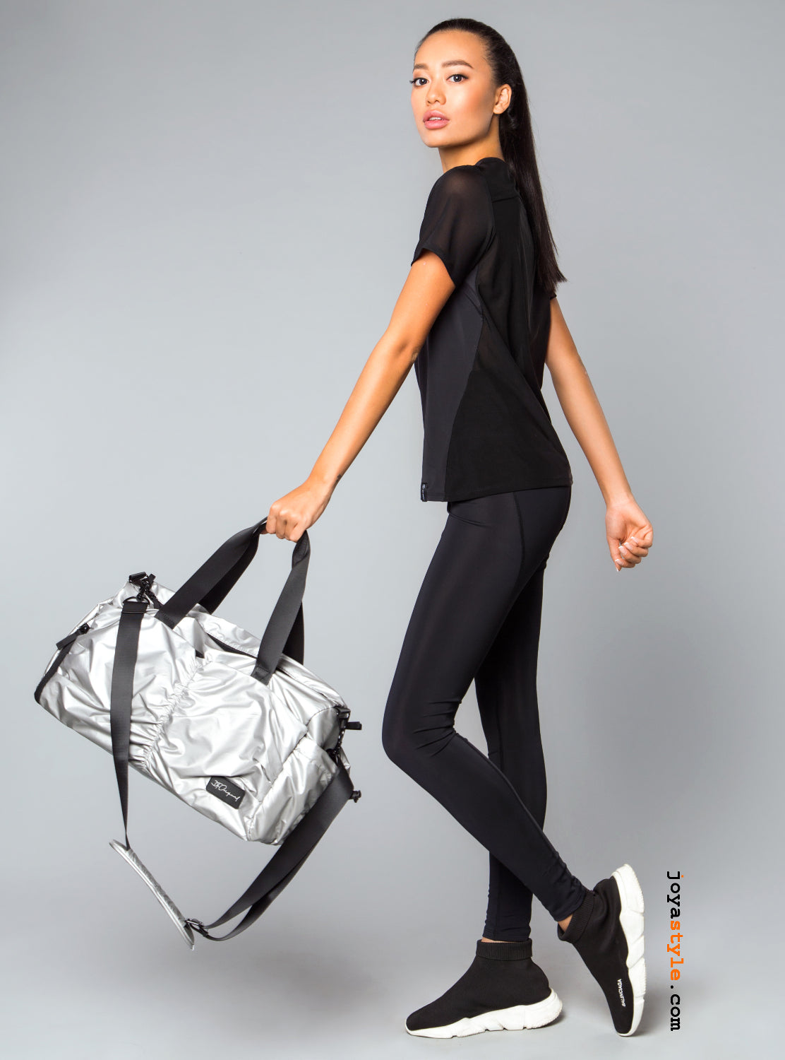 Universe Silver Fitness Women's Gym Bag