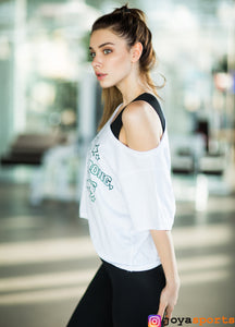 Copy of Sporcu Açık Omuz Kısa Strong Beyaz Tshirt